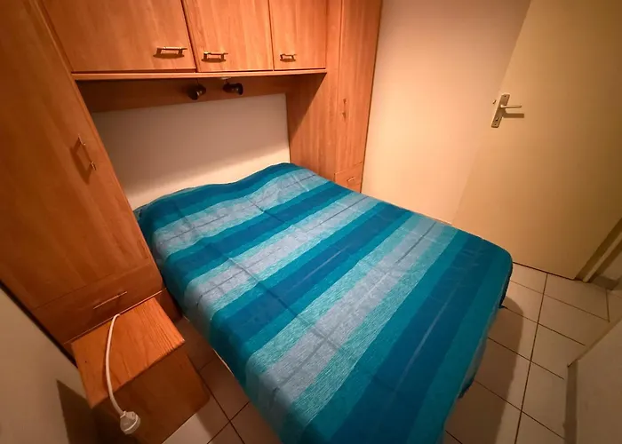 T2 Avec Terrasse Entre Plages A - Fr-1-309-413